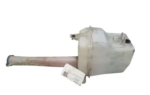 KIA Carens II Windshield washer fluid reservoir/tank 0K2FA67480 0K2FB67480