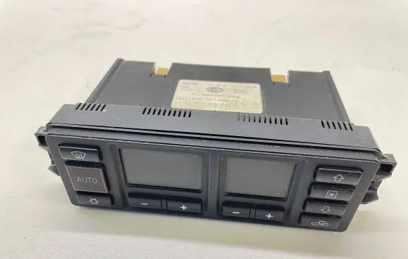 Audi A3 S3 8L Climate control unit 8L0820043D