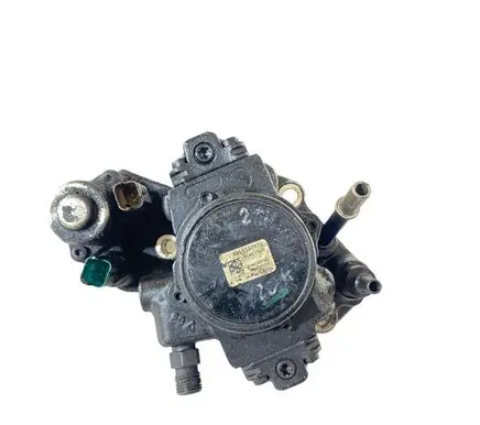 Ford Mondeo MK IV Fuel injection high pressure pump 9687959180