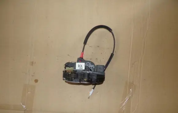 Chevrolet Orlando Front door lock