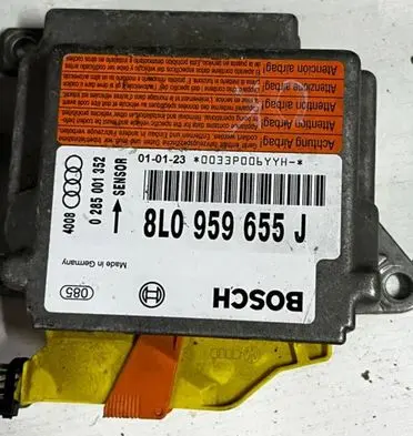 Audi A3 S3 8L Airbag control unit/module 8L0959655J