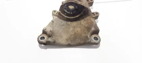 Audi A6 S6 C5 4B Engine mounting bracket 4B0399114C