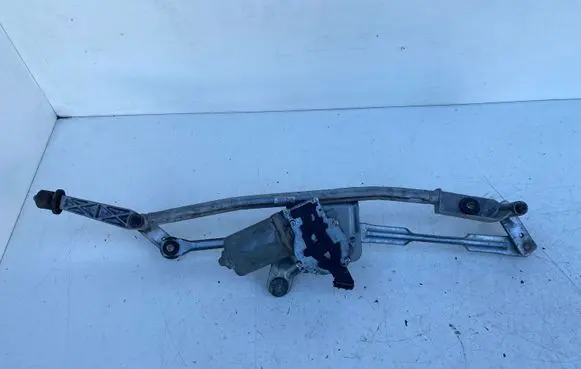 Volvo S80 Front wiper linkage and motor 9171902