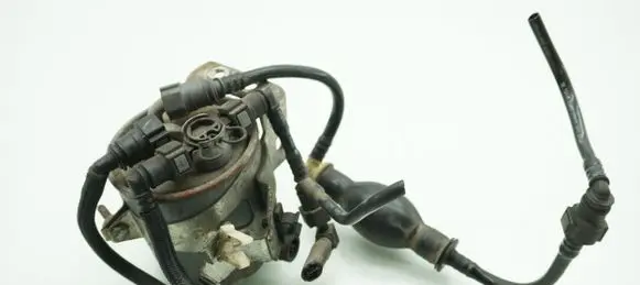 Nissan X-Trail T31 Fuel filter housing 