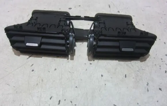 BMW X1 F48 F49 Dash center air vent grill 64229292741