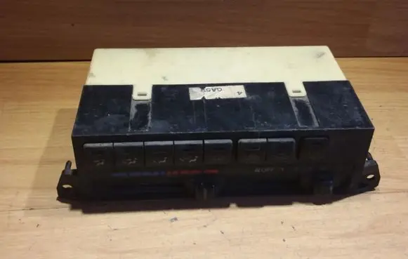 Mazda 626 Climate control unit GA5R