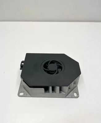 Mercedes-Benz SL R230 Sound amplifier A2118705189 2118705189