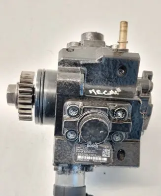 Renault Trafic II (X83) Fuel injection high pressure pump 8201023992 8200843903 0445010208