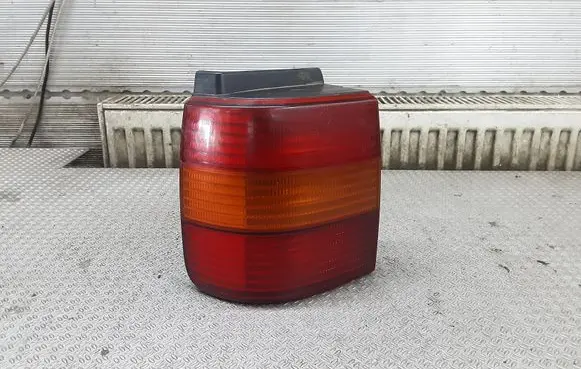 Volkswagen PASSAT B4 Rear/tail lights 3A9945111