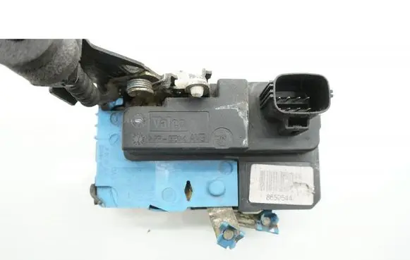 Volvo S80 Front door lock MMAUTKO16814