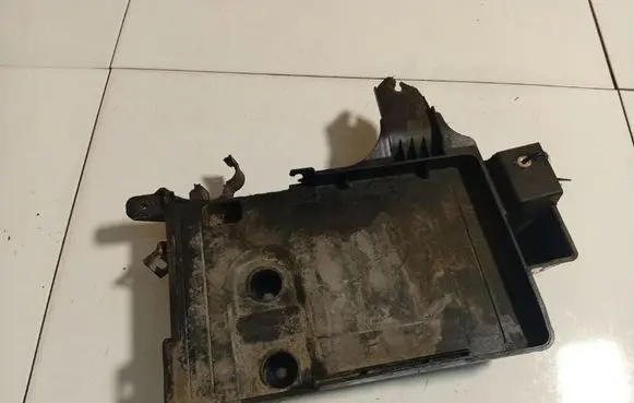 Mitsubishi Colt Battery bracket A4546200015