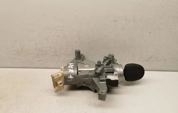 Mitsubishi Lancer X Ignition lock