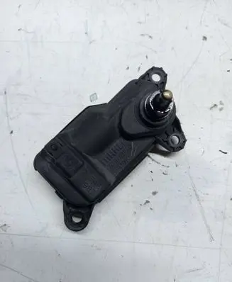 BMW 3 E90 E91 Intake manifold valve actuator/motor 70308150