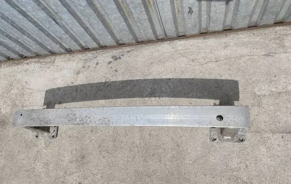 Peugeot 308 Rear bumper cross member 9647366080