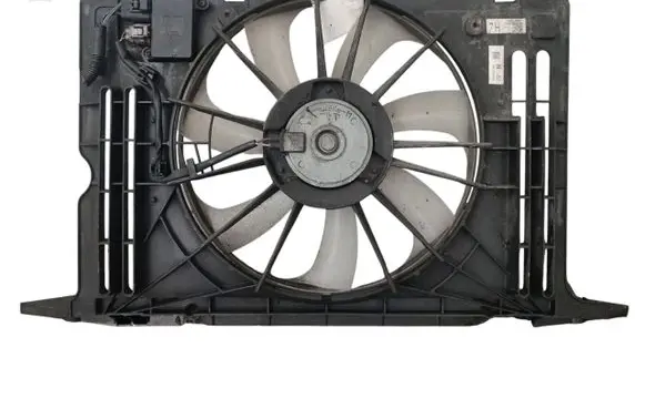 Toyota Avensis T220 Air conditioning (A/C) fan (condenser) 