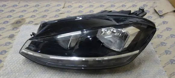 Volkswagen Golf VII Headlight/headlamp 5G1941005D