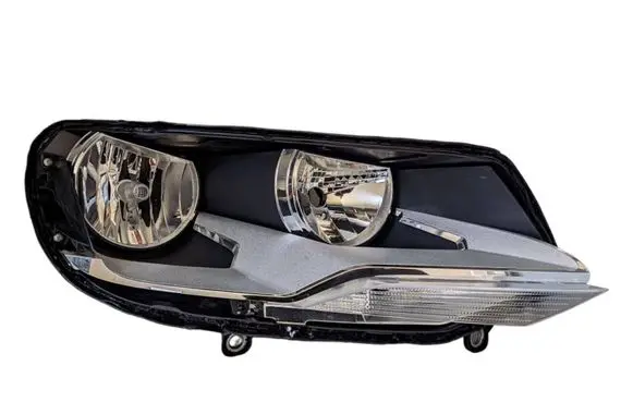 Volkswagen Touareg II Headlight/headlamp 7P1941006