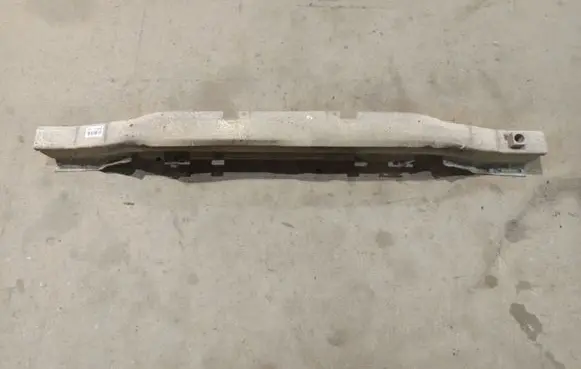 Opel Astra H Rear beam