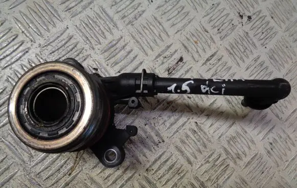 Nissan Pulsar Clutch release bearing slave cylinder 306206299R 2671401