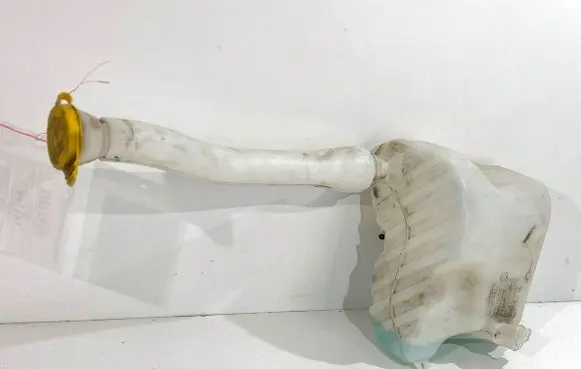 Renault Master III Windshield washer fluid reservoir/tank 2891000023R