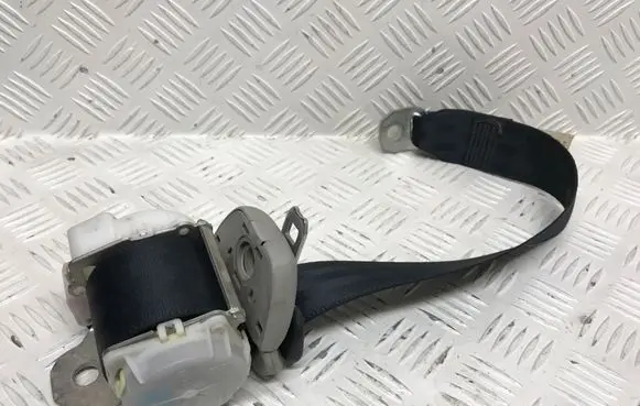 Toyota Corolla Verso E121 Third row seat belt 7L1550
