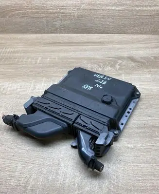 Toyota Verso Engine control unit/module ECU 896610F190 MB2753004032