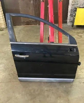 Opel Antara Front door
