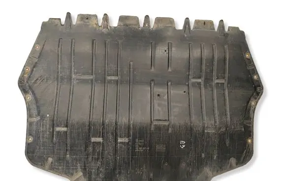 Audi A3 S3 8P Engine splash shield/under tray 1K0825237AG