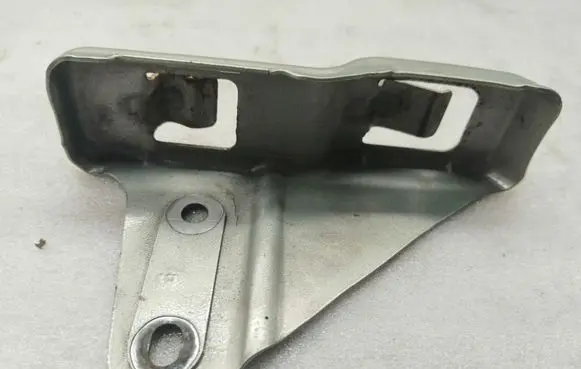 Toyota Avensis T250 Headlight/headlamp mounting bracket 5208105020