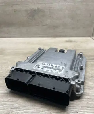 Volkswagen Transporter - Caravelle T5 Engine control unit/module 070906016DS 1039S23744 0281014252