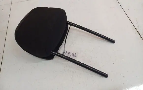 Citroen C4 I Picasso Front seat headrest 