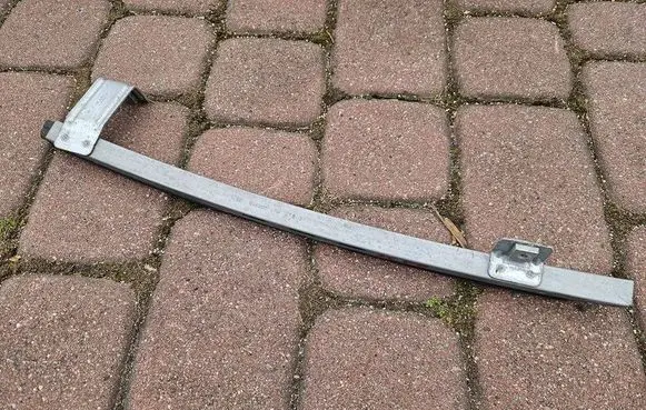 Opel Zafira C Front door rubber seal 13483905