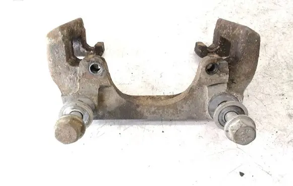 BMW 5 E60 E61 Front Brake Caliper Pad/Carrier 