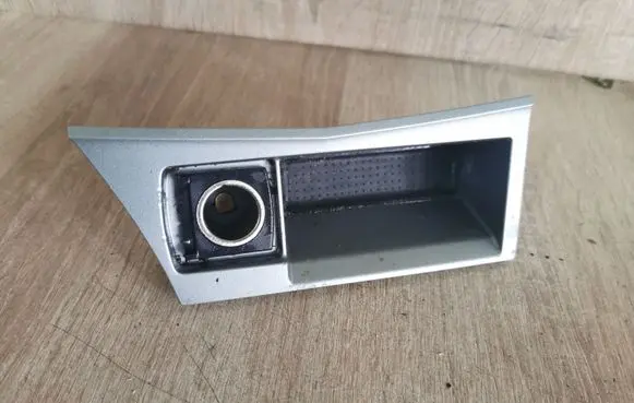 Opel Astra H Dashboard storage box/compartment 13133278