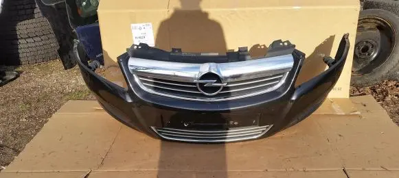 Opel Zafira B Front bumper