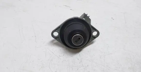 BMW 5 E39 Tailgate exterior lock 
