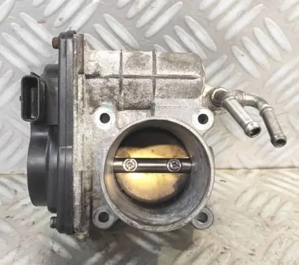 Nissan Qashqai Throttle body valve K31102 52601 SF3A52601