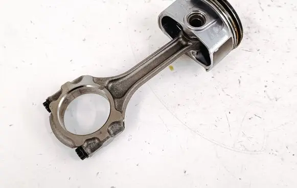 Lexus NX Piston with connecting rod 