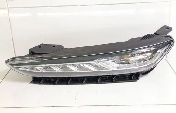 Hyundai Kona I LED Daytime headlight 92207J92