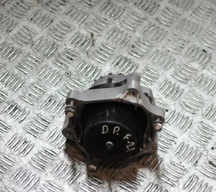 BMW 1 F20 F21 Engine mount bracket 4095142