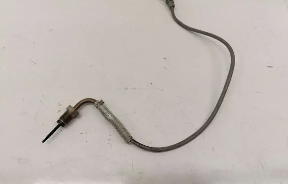 Audi A3 8Y Exhaust gas temperature sensor 05L906088CB