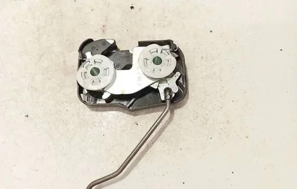 Fiat Sedici Seat back rest lock catch 