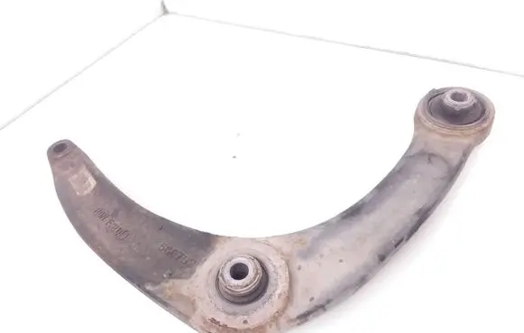 Front lower control arm/wishbone