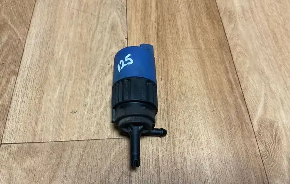 Volvo S40, V40 Headlight washer pump PA6GF25
