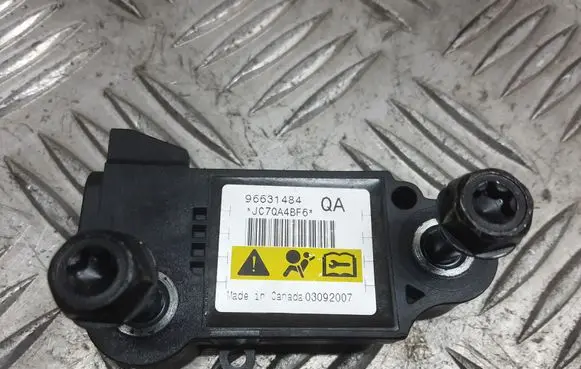 Chevrolet Captiva Airbag deployment crash/impact sensor 96631484