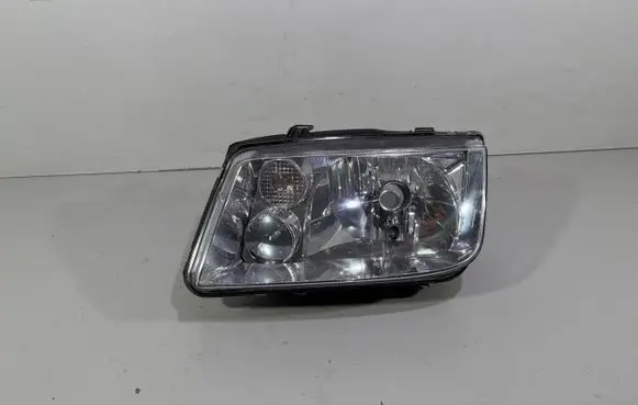 Volkswagen Bora Headlight/headlamp 1813684923