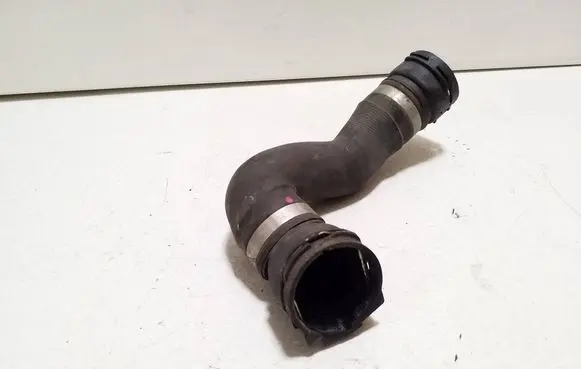 BMW X6 F16 Engine coolant pipe/hose 8517969