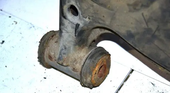 Mercedes-Benz S W140 Front control arm A1403304307 1403304307