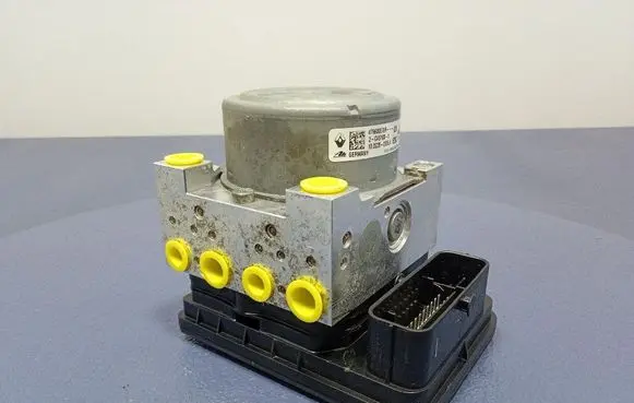 Dacia Lodgy ABS Pump 28515242123