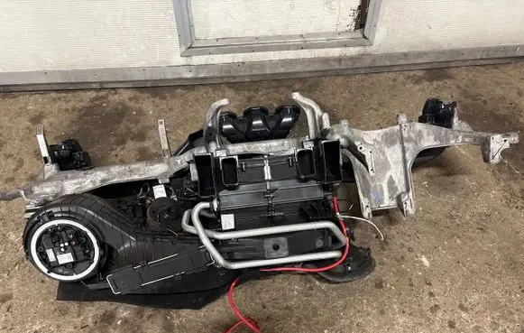 Mercedes-Benz GLC X253 C253 Interior heater climate box assembly A2536800155